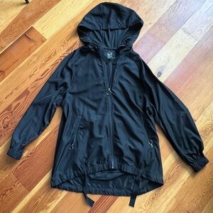 Foldable, packable black Zara jacket